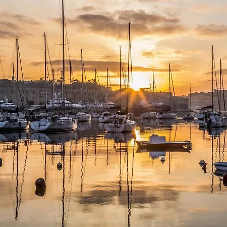 Διαμέρισμα Stylish Archway Apartment Steps From Balluta Bay Σλιέμα