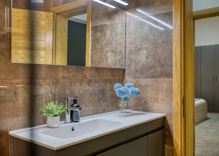 Stylish Archway Steps From Balluta Bay * Sliema